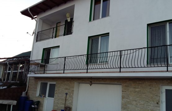 Vila 4 camere, 210mp